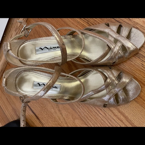 Dress sandals - Picture 2 of 3